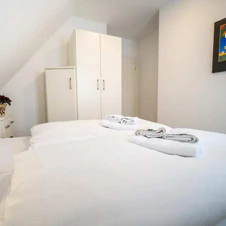 Feriehus Wildrose In Der Puddeminer Wiek Puddemin