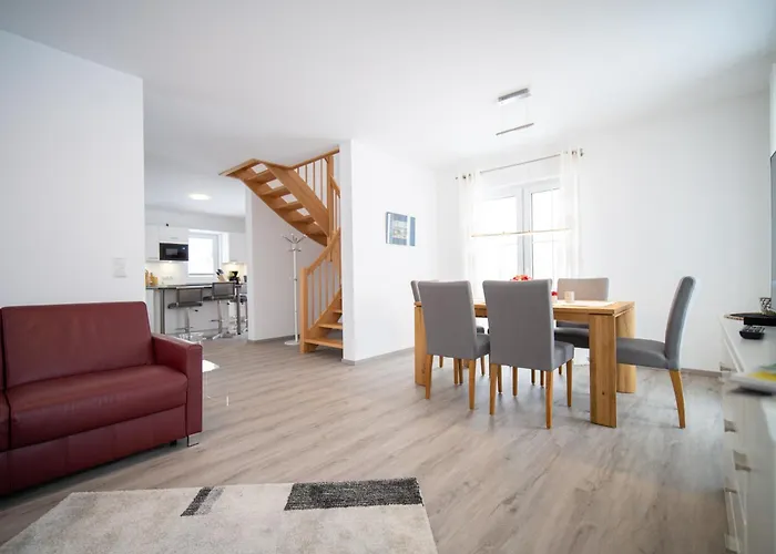 Wildrose In Der Puddeminer Wiek Puddemin